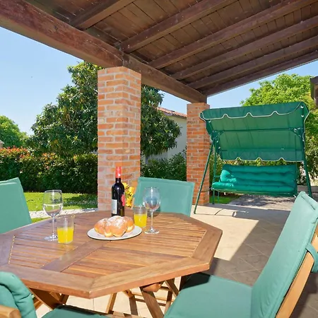 House Harmony By Rent Istria בית נופש