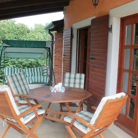House Harmony By Rent Istria בית נופש *